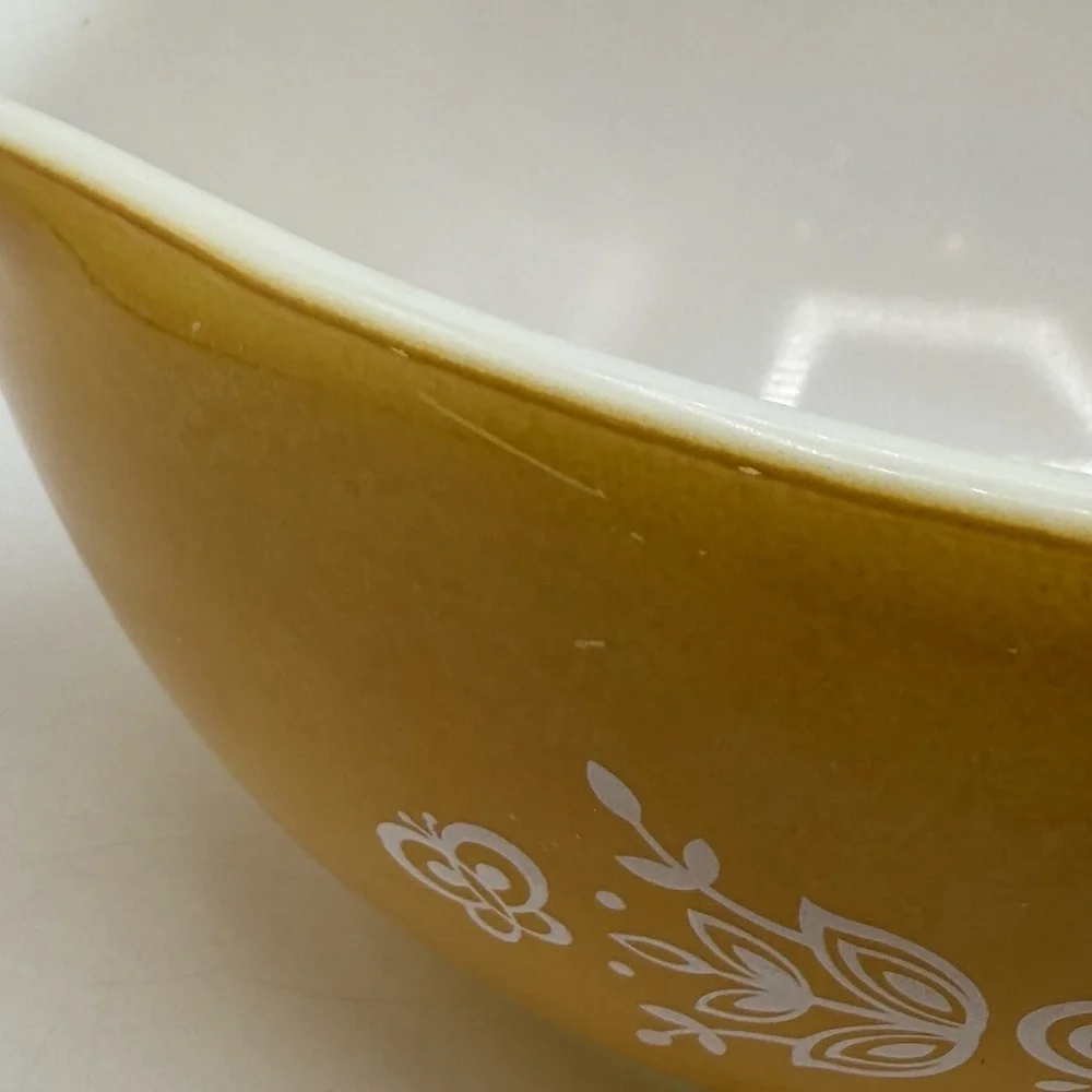 Vintage Pyrex‎ Cinderella Orange Mixing Bowl 1 1/2 Quart 442 Tab Handles